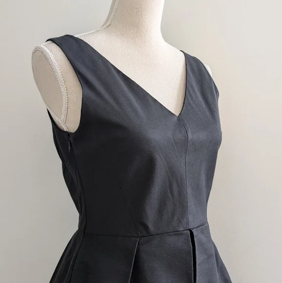 Kate Spade Silk Cotton Pleated Hem Dress - Picture 6 of 16